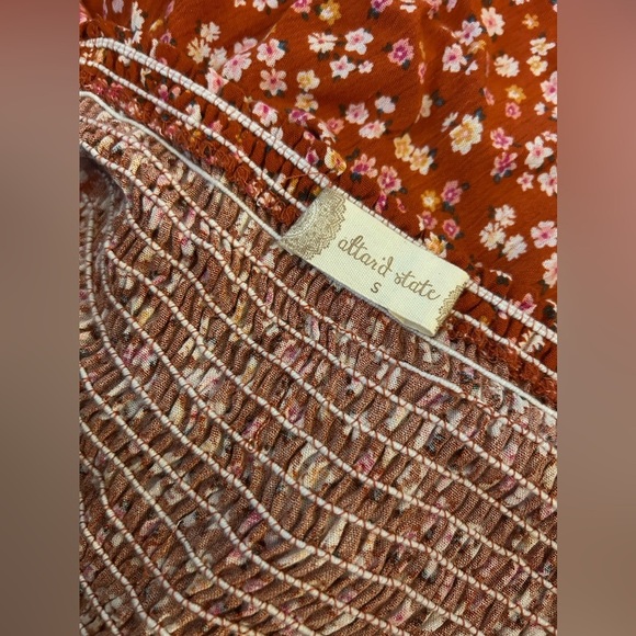 ALTAR’D STATE DITSY FLORAL CROP, TIE BACK, RUCHED BODICE, FEMININE, BOHO, Sz.S - Picture 10 of 10